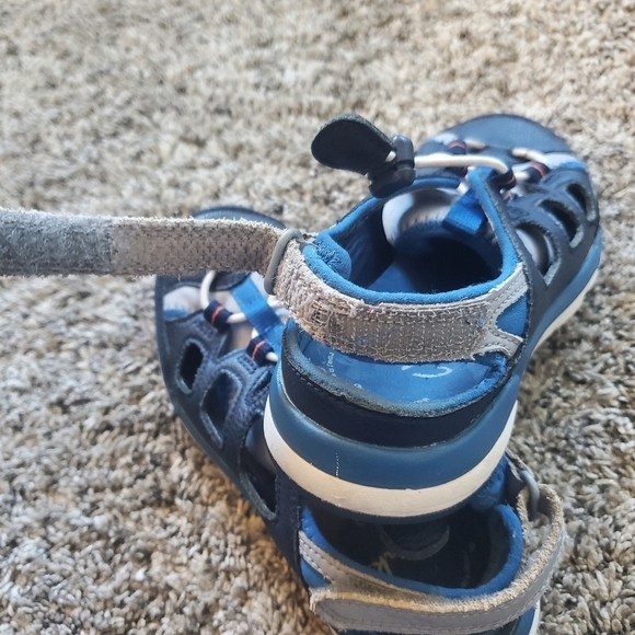 Clarks 13 WPrivo Lt. Blue Sport Sandals Trail Hiking Water Shoes kids. - Picture 8 of 10